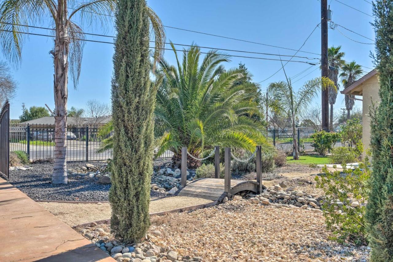 Manteca Home With Gated Yard About 2 Mi To Downtown Exterior photo