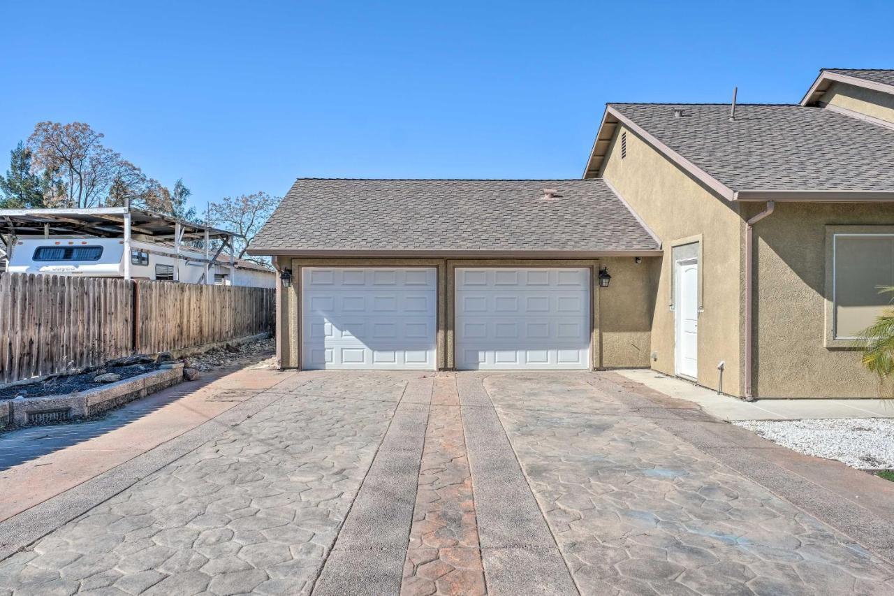 Manteca Home With Gated Yard About 2 Mi To Downtown Exterior photo